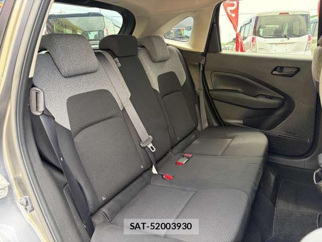 Nissan NOTE 2022-03 8209247-4