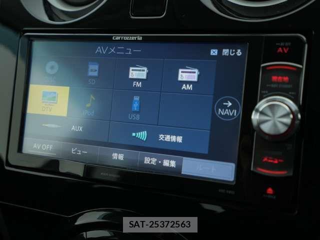 Nissan NOTE 2015-01 8209248-9
