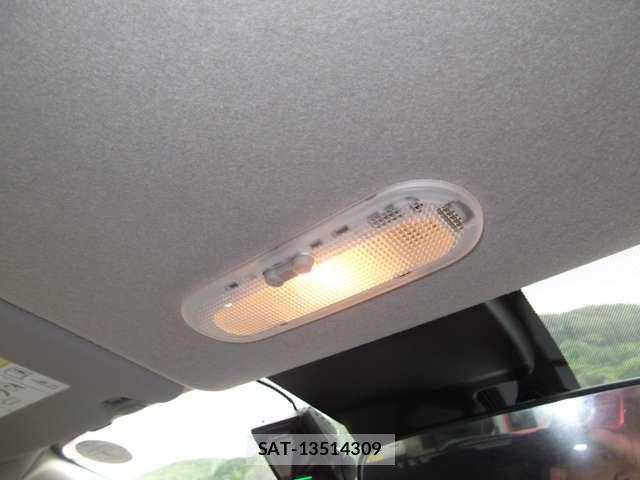 Nissan NOTE 2019-08 8209244-19