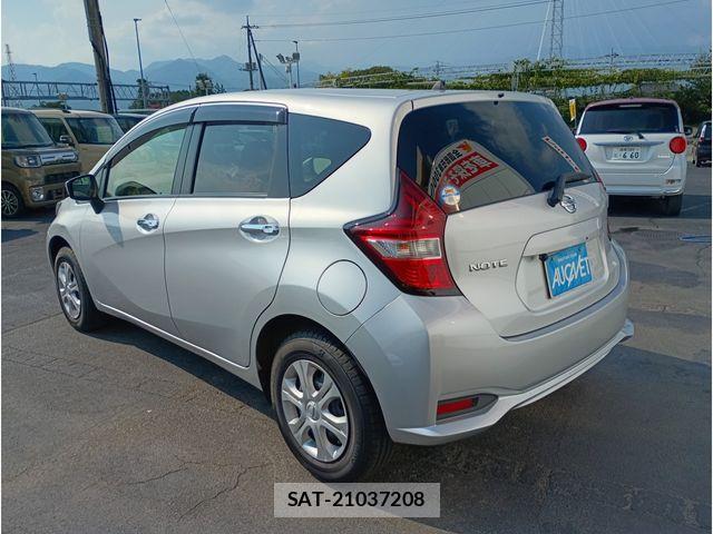 Nissan NOTE 2017-03 8209251-5