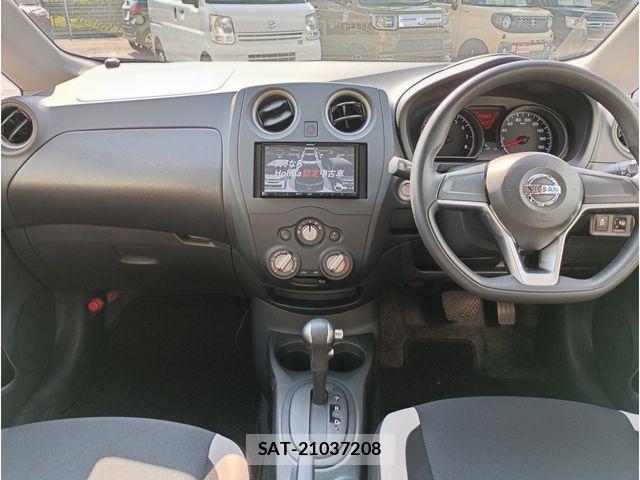 Nissan NOTE 2017-03 8209251-6