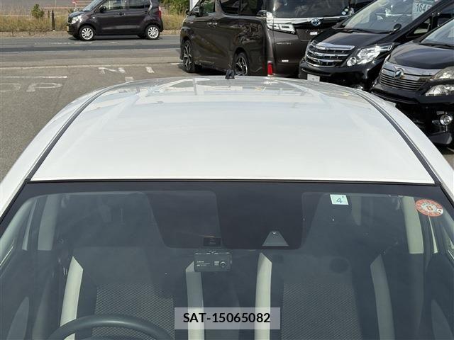 Nissan NOTE 2019-04 8209245-10