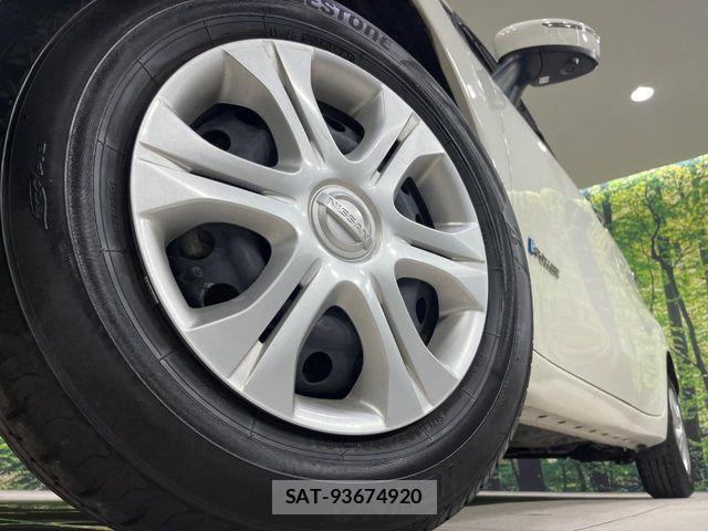 Nissan NOTE 2020-06 8209250-12