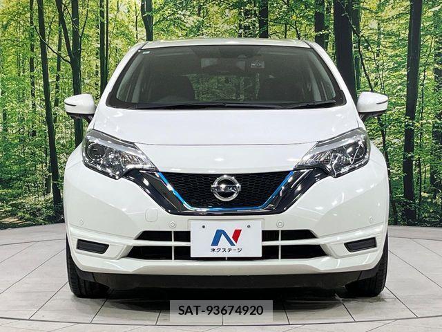 Nissan NOTE 2020-06 8209250-13