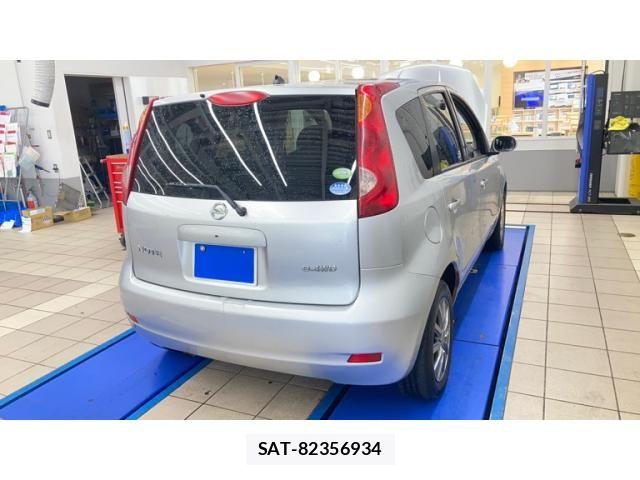 Nissan NOTE 2009-03 8209252-7