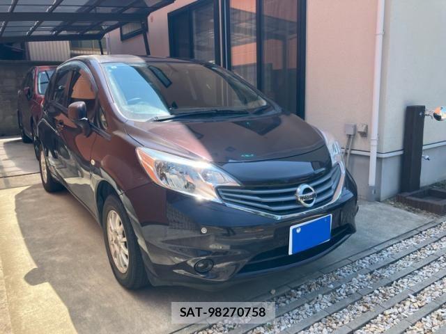 Nissan NOTE 2013-09 8209253-1