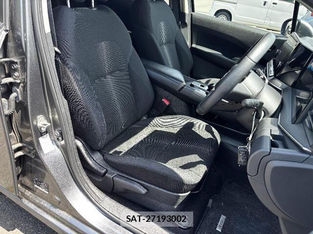 Nissan NOTE 2021-04 8231119-15