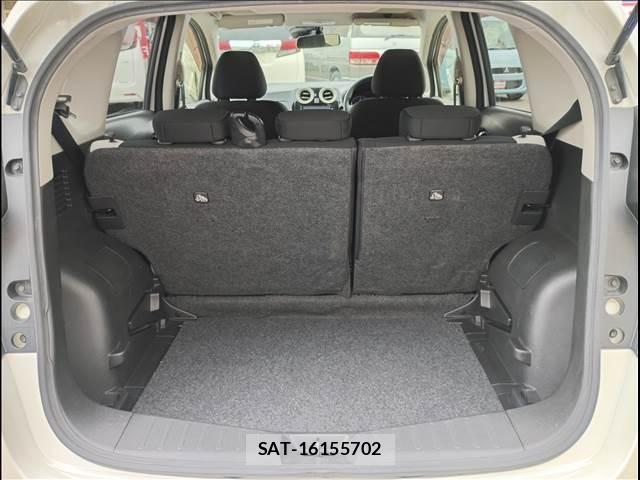 Nissan NOTE 2017-03 8231121-14
