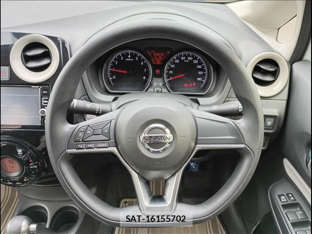 Nissan NOTE 2017-03 8231121-16