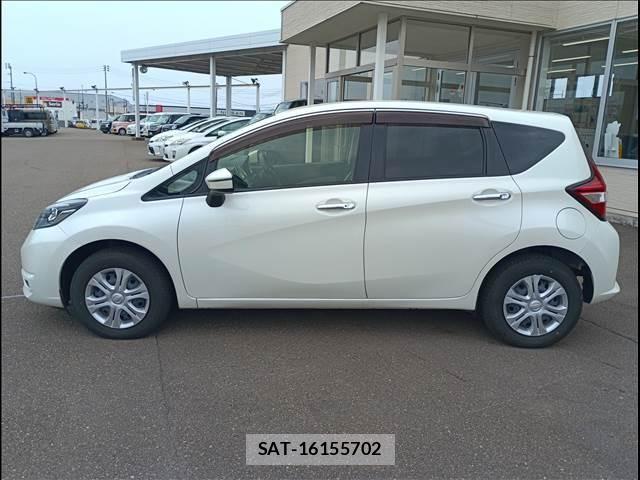 Nissan NOTE 2017-03 8231121-4