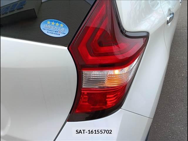 Nissan NOTE 2017-03 8231121-7