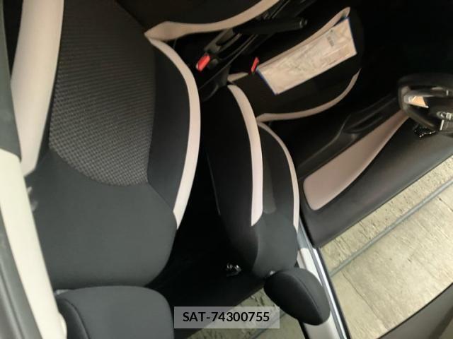 Nissan NOTE 2019-02 8231122-15