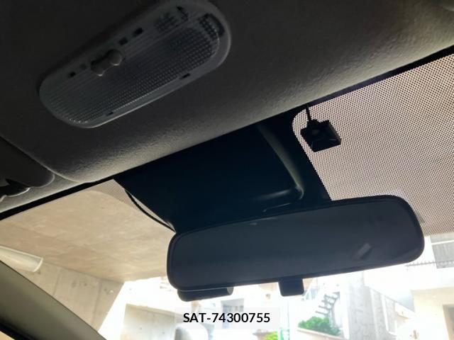 Nissan NOTE 2019-02 8231122-21