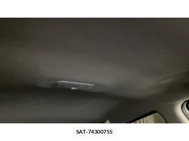 Nissan NOTE 2019-02 8231122-27