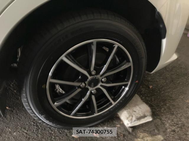 Nissan NOTE 2019-02 8231122-6