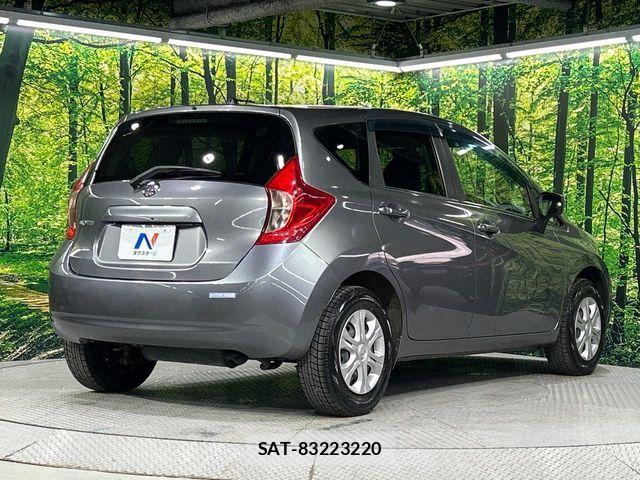 Nissan NOTE 2015-09 8231120-15