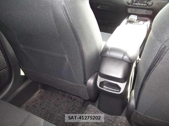 Nissan NOTE 2023-10 8231115-10