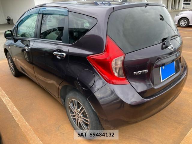 Nissan NOTE 2014-03 8246208-1