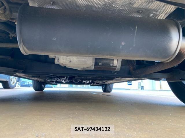 Nissan NOTE 2014-03 8246208-8