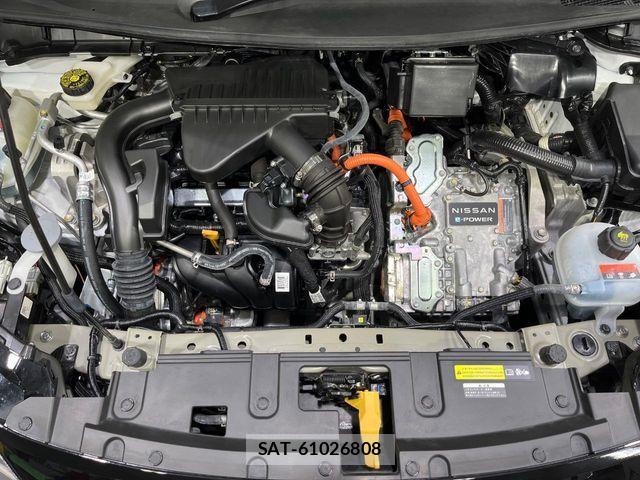Nissan NOTE 2021-11 8246206-17