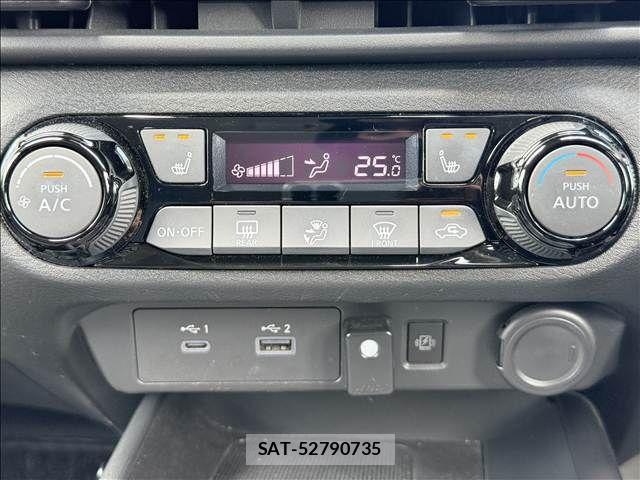 Nissan NOTE 2021-11 8246207-12