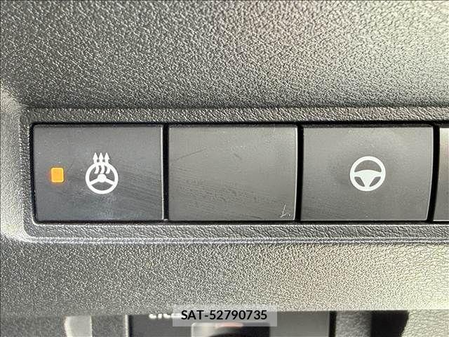 Nissan NOTE 2021-11 8246207-13