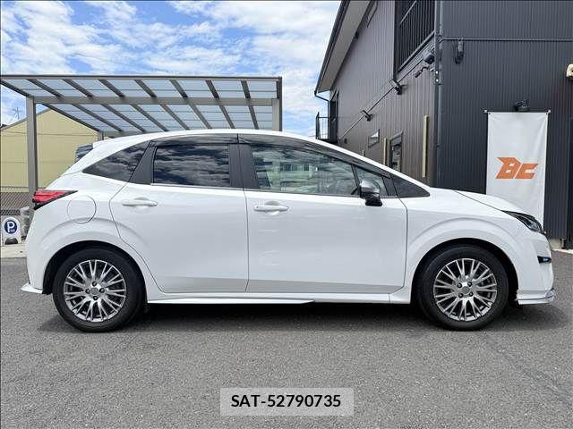 Nissan NOTE 2021-11 8246207-6