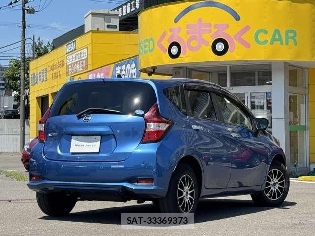 Nissan NOTE 2018-03 8316075-29
