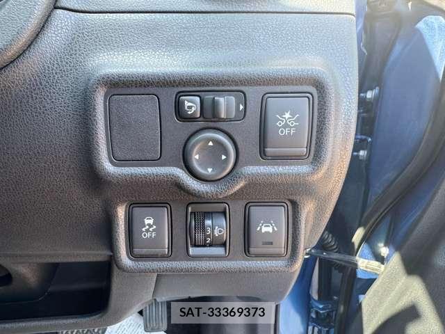 Nissan NOTE 2018-03 8316075-6