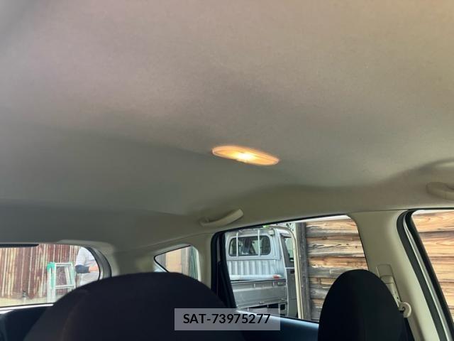 Nissan NOTE 2016-08 8337190-9