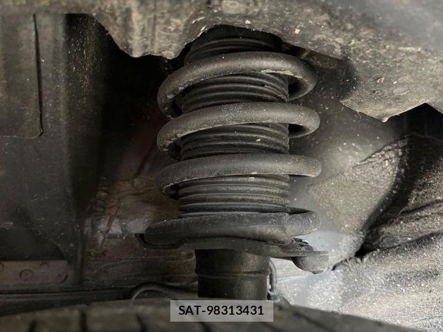 Nissan NOTE 2019-04 8337189-19