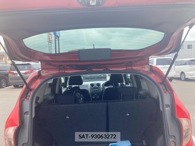 Nissan NOTE 2013-09 8337191-21