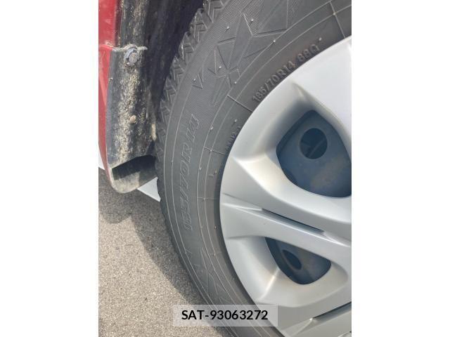 Nissan NOTE 2013-09 8337191-8