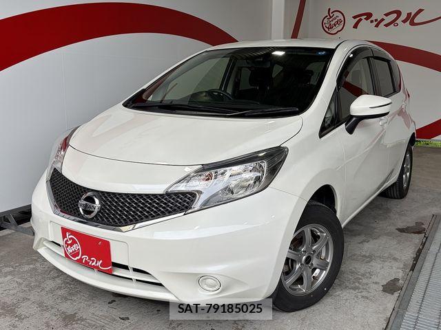 Nissan NOTE 2015-02 8355237-0