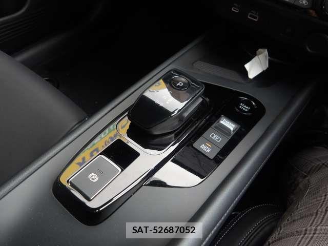 Nissan NOTE 2025-10 8367788-12