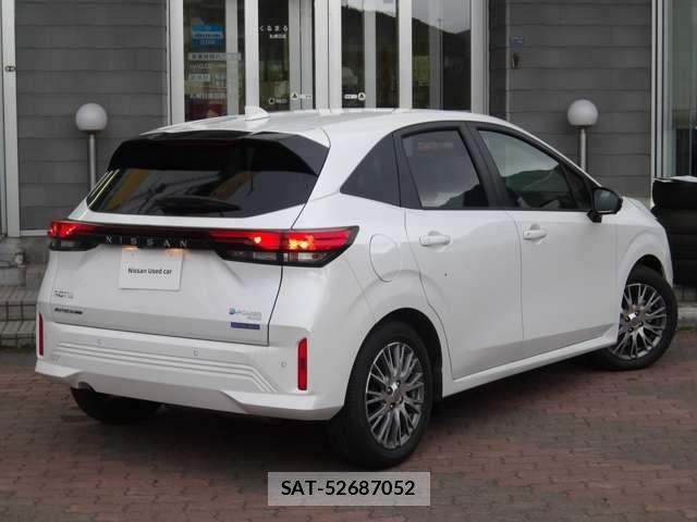 Nissan NOTE 2025-10 8367788-1