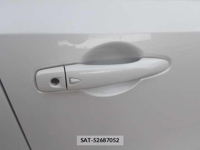Nissan NOTE 2025-10 8367788-3