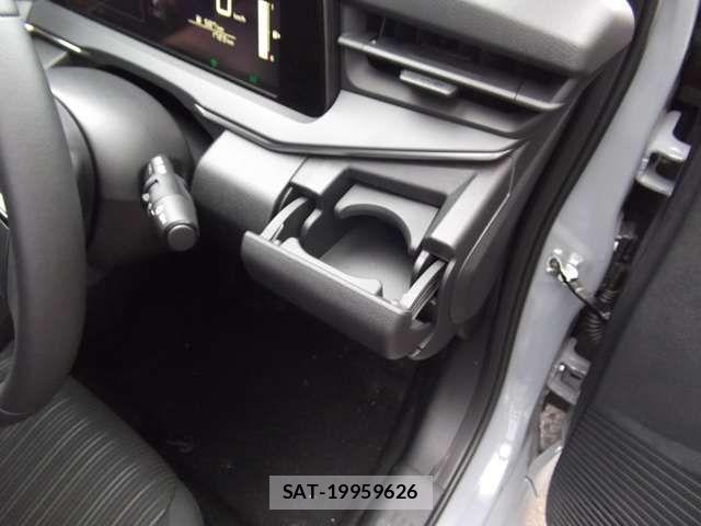 Nissan NOTE 2025-09 8367795-18