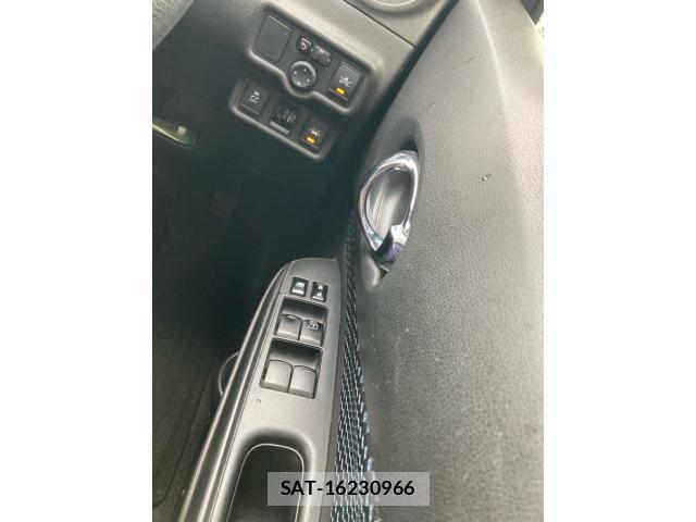 Nissan NOTE 2014-09 8367803-14