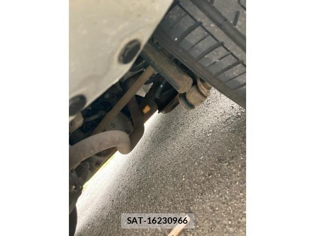 Nissan NOTE 2014-09 8367803-5