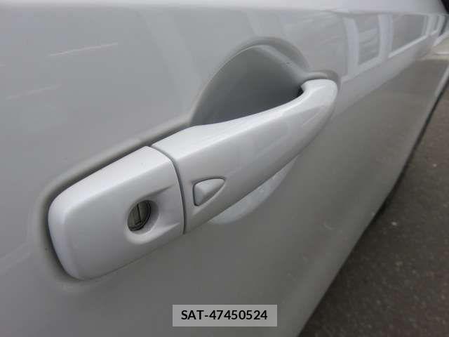 Nissan NOTE 2025-06 8367792-4