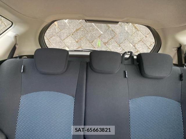 Nissan NOTE 2014-12 8367804-17