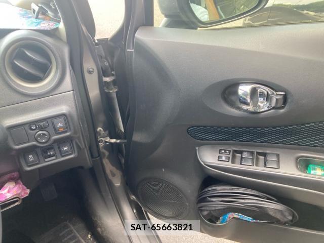 Nissan NOTE 2014-12 8367804-23
