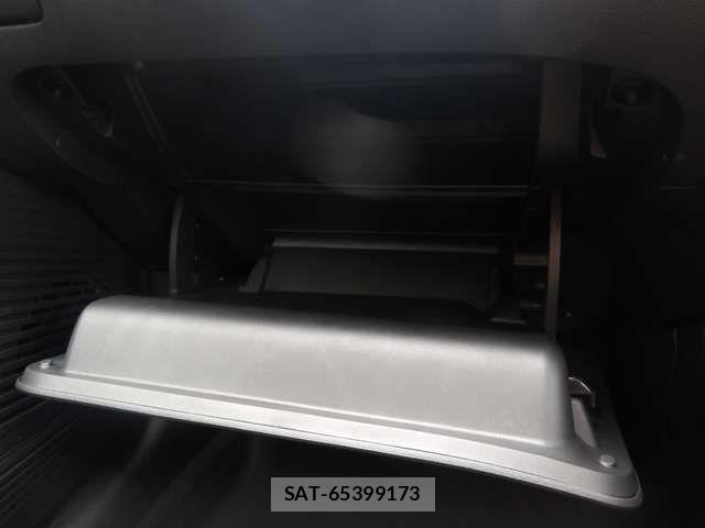 Nissan NOTE 2025-09 8367796-17