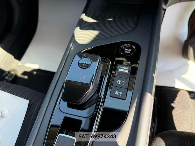 Nissan NOTE 2025-10 8367794-6