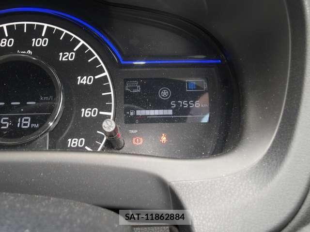Nissan NOTE 2018-07 8367801-11