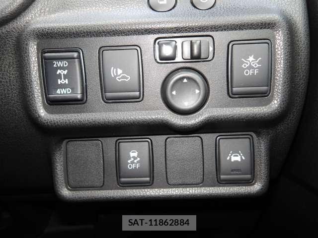 Nissan NOTE 2018-07 8367801-12