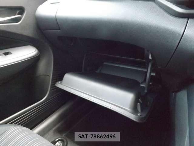 Nissan NOTE 2025-09 8367798-18