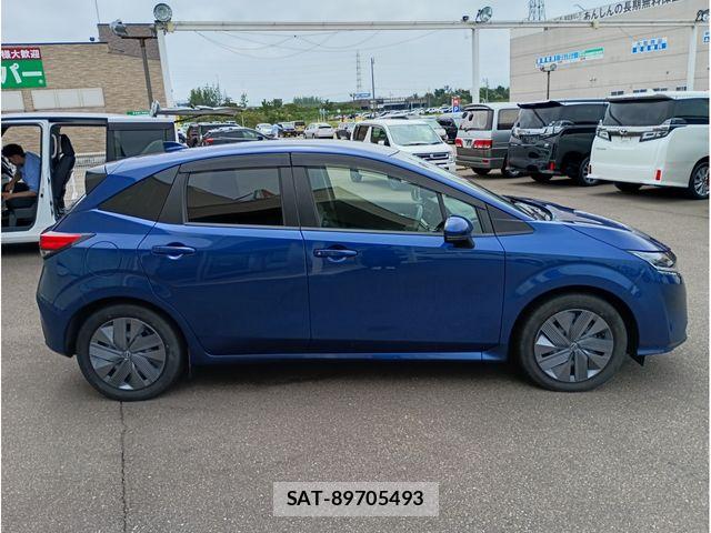 Nissan NOTE 2022-10 8371978-3