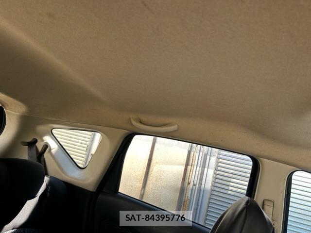 Nissan NOTE 2013-03 8371979-14